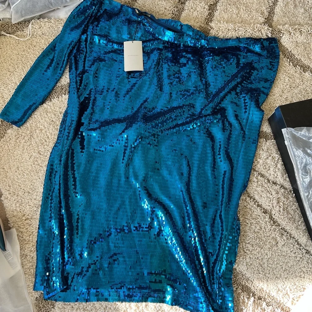 FINAL. NWT Roland Mouret Off the Shoulder Sequin Midi Dress - Picture 2 of 3